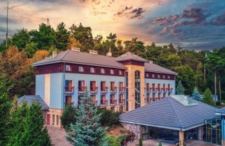 Hotele konferencyjne - 4 Pory Roku - obiekt - zdjęcie 2 