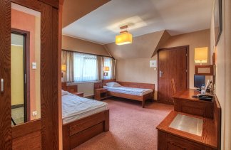 Hotele ** - Dom Oliwski - Pokoje - zdjęcie 2 