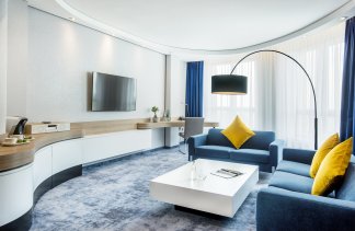Hotele 4**** - Hotel Golden Tulip Warsaw Airport - obiekt - zdjęcie 9 