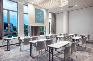 Hotele 4**** - Hotel Golden Tulip Warsaw Airport - obiekt - zdjęcie 4 