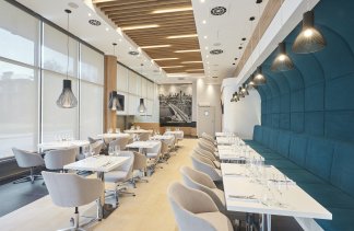 Hotele 4**** - Hotel Golden Tulip Warsaw Airport - restaurant - zdjęcie 2 