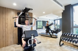 Hotele 4**** - Hotel Golden Tulip Warsaw Airport - service - zdjęcie 2 