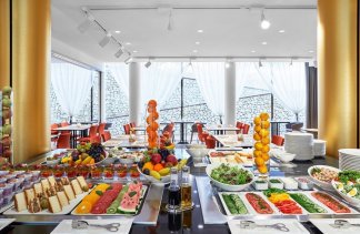 Hotele 4**** - INX Design Hotel - restaurant - zdjęcie 1 