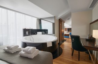 Hotele 4**** - INX Design Hotel - Pokoje - zdjęcie 8 