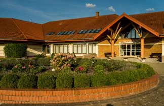 Obiekty konferencyjne - Centrum Edukacyjno-Formacyjne w Koszalinie - obiekt - zdjęcie 2 