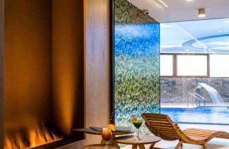 Hotele 4**** - Hotel**** CROCUS - service - zdjęcie 3 