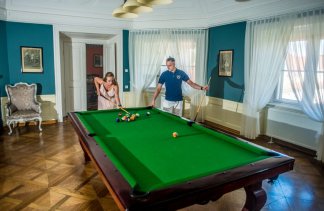 Pałace - Pałac w Racocie - Stadnina Koni Racot Sp. z o.o. - obiekt - zdjęcie 9 