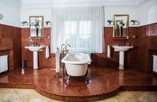 Pałace - Pałac w Racocie - Stadnina Koni Racot Sp. z o.o. - Pokoje - zdjęcie 5 