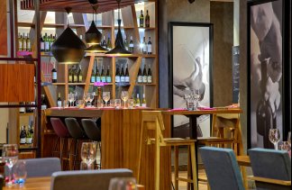 Hotele 4**** - Hotel Mercure Wrocław Centrum **** - restaurant - zdjęcie 9 