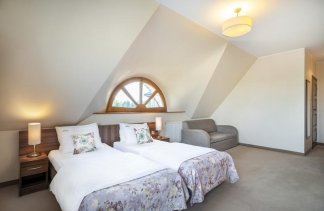 Hotele 3*** - Karczma Łabędź Hotel *** - Pokoje - zdjęcie 8 