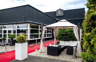 Pensjonat - Hotel Europejski Nysa - obiekt - zdjęcie 1 