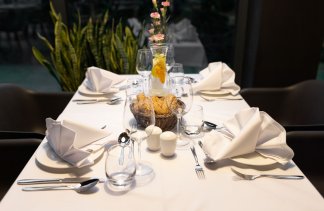 Hotele 3*** - Air Hotel - restaurant - zdjęcie 8 