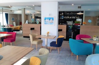 Hotele 4**** - SKAL Hotel**** Resort & Medi SPA - restaurant - zdjęcie 1 