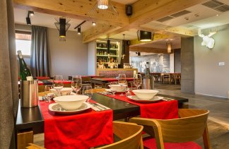 Hotele 4**** - Hotel Kopieniec Fizjo-Med & SPA - restaurant - zdjęcie 8 