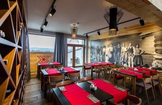 Hotele 4**** - Hotel Kopieniec Fizjo-Med & SPA - restaurant - zdjęcie 2 