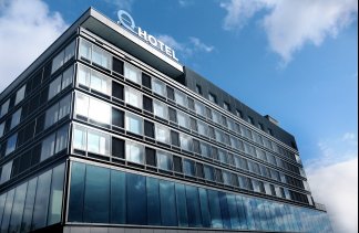 Hotele 4**** - Q Hotel Plus Wrocław Bielany - obiekt - zdjęcie 2 