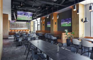 Hotele 4**** - Q Hotel Plus Wrocław Bielany - restaurant - zdjęcie 9 