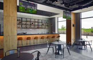 Hotele 4**** - Q Hotel Plus Wrocław Bielany - restaurant - zdjęcie 7 