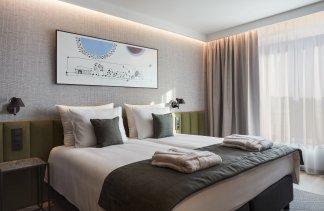 Hotele 4**** - Q Hotel Plus Wrocław Bielany - Pokoje - zdjęcie 1 