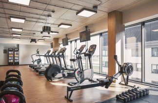 Hotele 4**** - Q Hotel Plus Wrocław Bielany - service - zdjęcie 1 