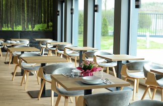 Hotele 3*** - Rehabilis Hotel  - restaurant - zdjęcie 1 