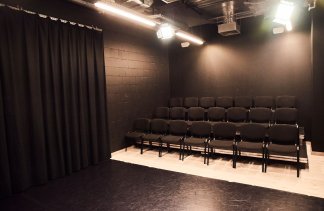 Obiekty kultury - Teatr WAM - obiekt - zdjęcie 19 