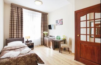 Sale konferencyjne - Uzdrowiska Kłodzkie S.A. Grupa PGU Uzdrowisko Polanica-Zdrój - Pokoje - zdjęcie 2 