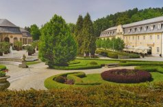 Obiekty kultury - Uzdrowiska Kłodzkie S.A. Grupa PGU  Teatr Zdrojowy im. S. Moniuszki - zdjęcie 4