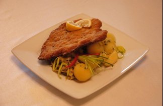 Obiekty kultury - Uzdrowiska Kłodzkie S.A. Grupa PGU  Teatr Zdrojowy im. S. Moniuszki - restaurant - zdjęcie 5 