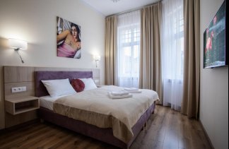 Obiekty kultury - Uzdrowiska Kłodzkie S.A. Grupa PGU  Teatr Zdrojowy im. S. Moniuszki - Pokoje - zdjęcie 3 