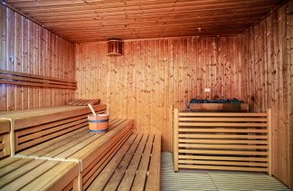 Hotele ** - Hotel Karolinka - service - zdjęcie 7 