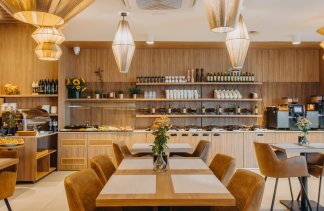 Hotele 4**** - Five Seasons Szklarska Poręba - restaurant - zdjęcie 1 