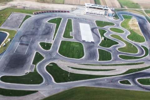 Obiekty konferencyjne - Centrum Szkoleniowo-Konferencyjne Autodrom Jastrząb - zdjęcie 2