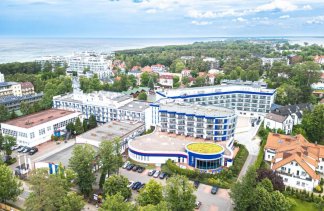 Hotele 4**** - Hotel Unitral - obiekt - zdjęcie 1 