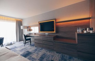 Hotele 4**** - Hotel Unitral - Pokoje - zdjęcie 7 