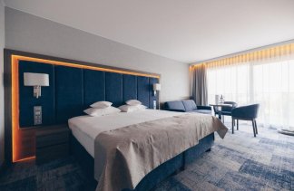 Hotele 4**** - Hotel Unitral - Pokoje - zdjęcie 8 