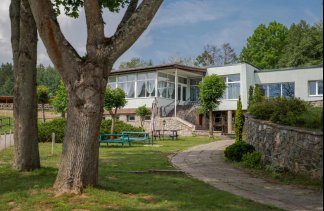 Centrum Konferencyjno-Wypoczynkowe - Ośrodek Wypoczynkowy Leśne Ustronie - obiekt - zdjęcie 2 