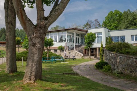 Centrum Konferencyjno-Wypoczynkowe - Ośrodek Wypoczynkowy Leśne Ustronie - zdjęcie 2