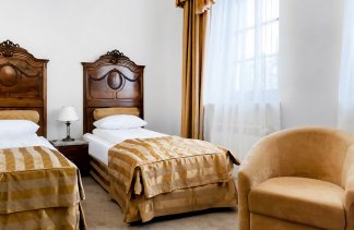 Centrum Konferencyjno-Wypoczynkowe - Resort Pałac Sulisław ***** - Pokoje - zdjęcie 12 