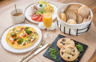 Hotele 3*** - HL Hotel Lechicka*** - restaurant - zdjęcie 12 