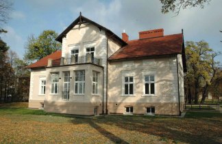 Dworki - Dworek Uniwersytetu Rolniczego - obiekt - zdjęcie 1 