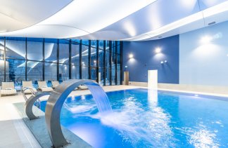 Hotele 4**** - Hotel Magnus Resort - service - zdjęcie 2 