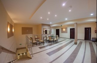 Hotele ** - Hotel Polonia - obiekt - zdjęcie 1 