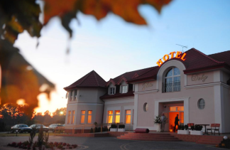 Hotele 3*** - Hotel Złote Dęby - obiekt - zdjęcie 2 