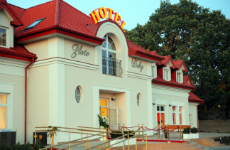 Hotele 3*** - Hotel Złote Dęby - obiekt - zdjęcie 1 