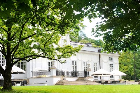 Pałace - Pałac w Jabłonnie - zdjęcie 2