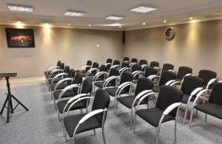 Ośrodki szkoleniowe - Kolumna Park - obiekt - zdjęcie 3 