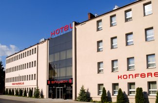 Hotele 3*** - Hotel Borowiecki - obiekt - zdjęcie 1 