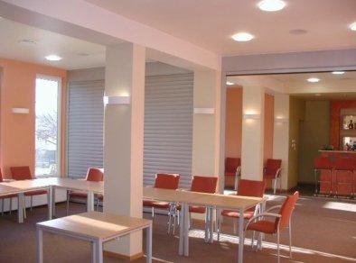 Ośrodek Szkoleniowo - Wypoczynkowy Suchy Bór - sale konferencyjne Sobienie Jeziory