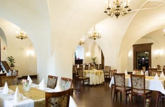 Hotele 3*** - Zamek w Baranowie Sandomierskim - obiekt - zdjęcie 9 